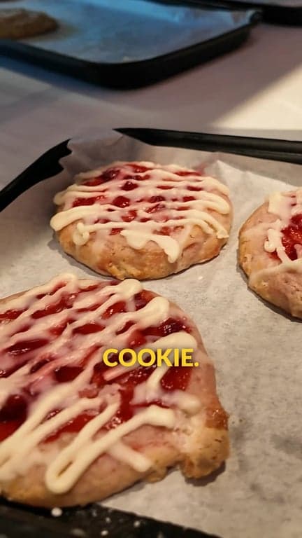 Come on in and let us know about our new cookie! #cookiesofinstagram